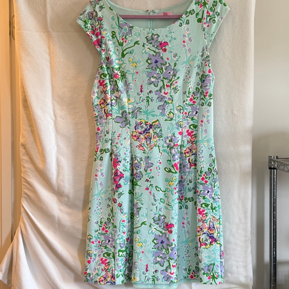 Lilly Pulitzer Cap Sleeve Floral Dress Size Large
